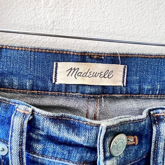 Madewell High Rise Distressed Crop Jeans - The High Riser Skinny Skinny Crop 9” - Picture 5 of 6